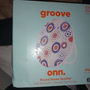 Groove party speaker